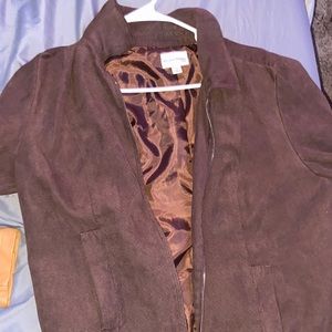 Brown jacket, 12P